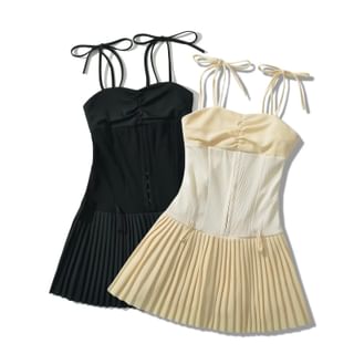 Tie-Strap Sleeveless Color-Block Mini Pleated Dress