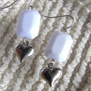 MyLittleThing White Sweet Heart Earrings(M)