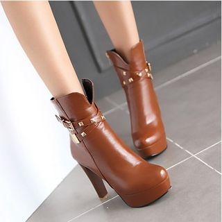 JY Shoes Platform Heel Studded Short Boots