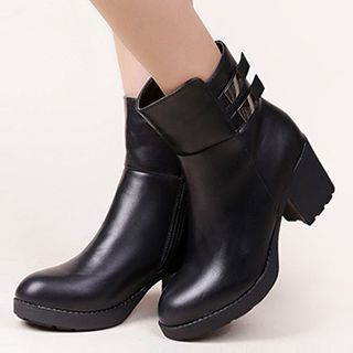 DUSTO Block Heel Short Boots