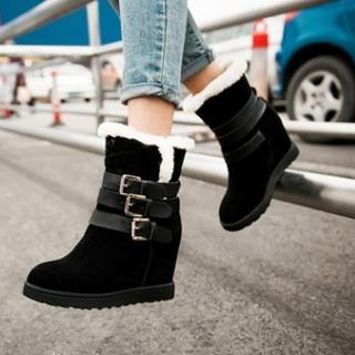 Pangmama Fleece-Lined Buckled Short Boots