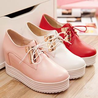 Sidewalk Faux-Leather Hidden Wedge Lace-up Shoes