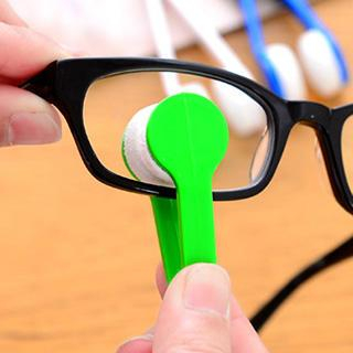 VANDO Eyeglasses Tweezer Cleaner