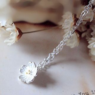 maxine Flower Necklace