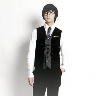 Handkerchief-Accent Layered Vest