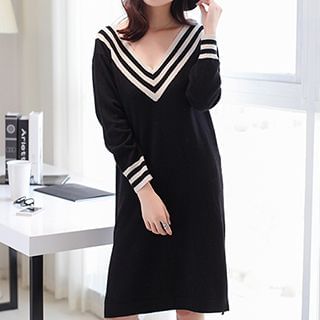 Eva Fashion V-Neck Knit Dress