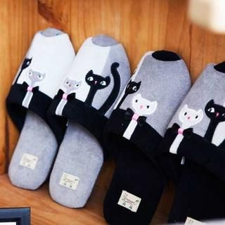 iswas Cat Print Slippers