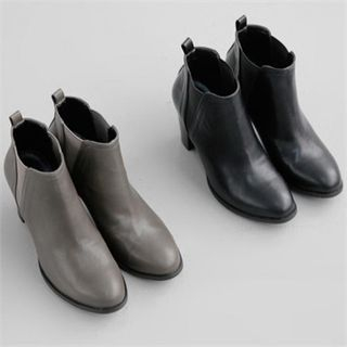YOOM Chunky-Heel Banded Ankle Boots