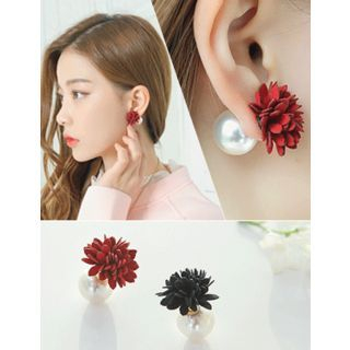 soo n soo Flower Faux-Pearl Stud Earrings