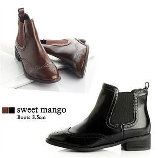 SWEET MANGO Wing-Tip Banded Ankle Boots