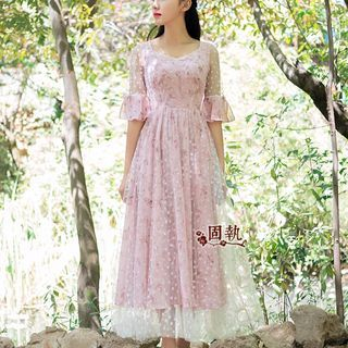 GU ZHI Short-Sleeve Paneled Printed Long Dress
