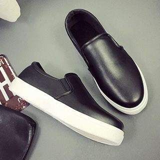 QQ Trend Contrast Faux Leather Slip Ons