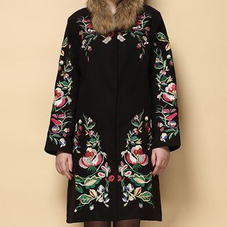 Sayumi Flower Embroidered Coat