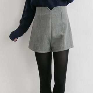 Tokyo Fashion Notched High-Waist Shorts