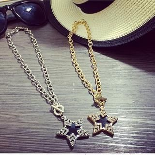 Ticoo Star Necklace