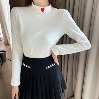 Long-sleeve Mock-neck Heart Embroidered Top