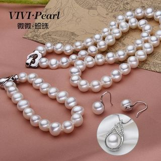 ViVi Pearl Set: Freshwater Pearl Hook Earrings + Necklace + Bracelet + Waterdrop Pendant
