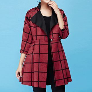 Strawberry Flower Check 3/4-Sleeve Snap-Button Coat