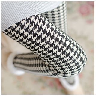 Cool Pose Houndstooth Leggings