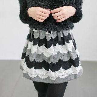 Tokyo Fashion Wave Pattern Knit Skirt