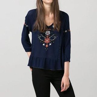 Chicsense Embroidered Blouse
