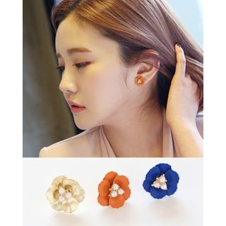 Miss21 Korea Flower Stud Earrings