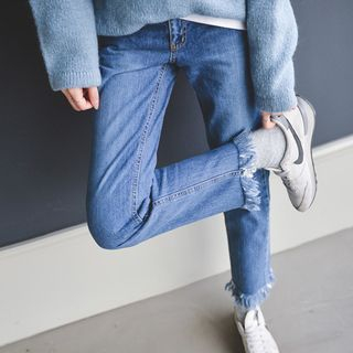 JUSTONE Fray-Hem Washed Straight-Cut Jeans