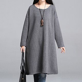 chic n' fab Long-Sleeve Drop Shoulder Dress