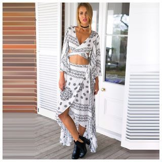 Hotprint Set: Patterned Cropped Top + Skirt