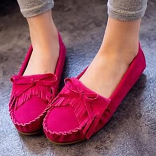 HOONA Bow-Accent Fringed Moccasins