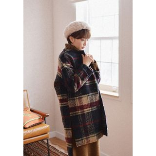 GOROKE Collarless Check Coat with Scarf