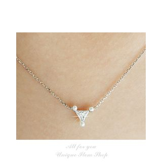 Miss21 Korea Triangle Necklace