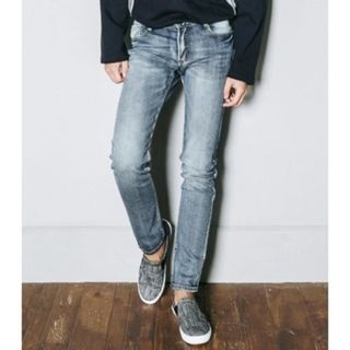 ABOKI Washed Straight-Cut Jeans