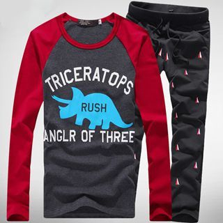 Chic Maison Set: Raglan Printed T-Shirt + Sweatpants