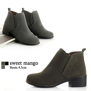 SWEET MANGO Banded Faux-Suede Ankle Boots
