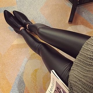 Fancy Show Faux-Leather Leggings