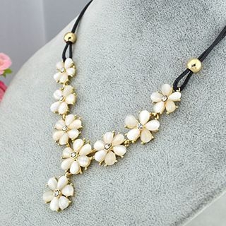Glitglow Jeweled Flower Necklace