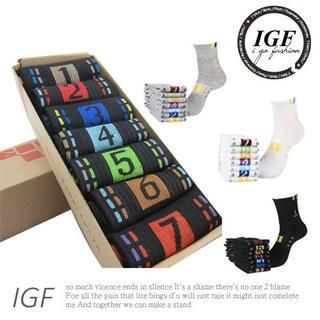 I Go Fashion Set of 7: Number Print Socks