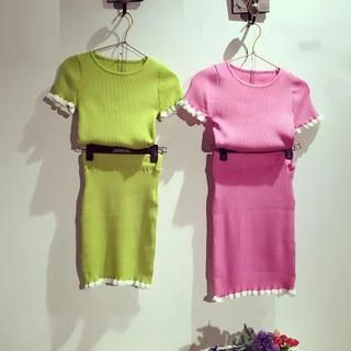 RUI Set: Frilled Short-Sleeve Knit Top + Pencil Skirt