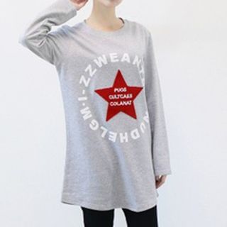 Lina Long-Sleeve Star Lettering T-Shirt