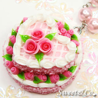 Sweet & Co. Pink Double Layer Rose Cake Pearl Necklace