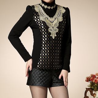 Sayumi Stand-collar Lace Fleece-lined Top