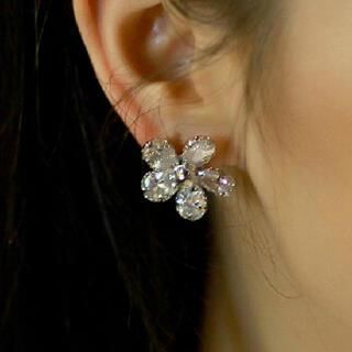 Mbox Jewelry Flower Earrings
