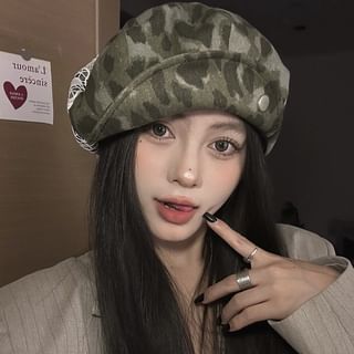 Lace Panel Camouflage Beret Hat