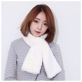 Sens Collection Faux Fur Scarf