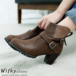Wifky Belted Chunky-Heel Ankle Boots
