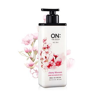 ON: THE BODY Cherry Blossom Body Wash 900g