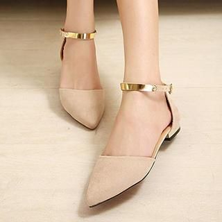 Faro Ankle-Strap Pointy Pumps