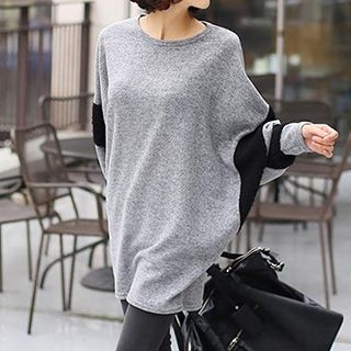 Dream Girl Color Block Loose Fit Pullover