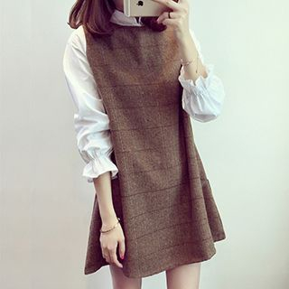 Little V Mock Two-Piece Frilled Collar Shift Dress